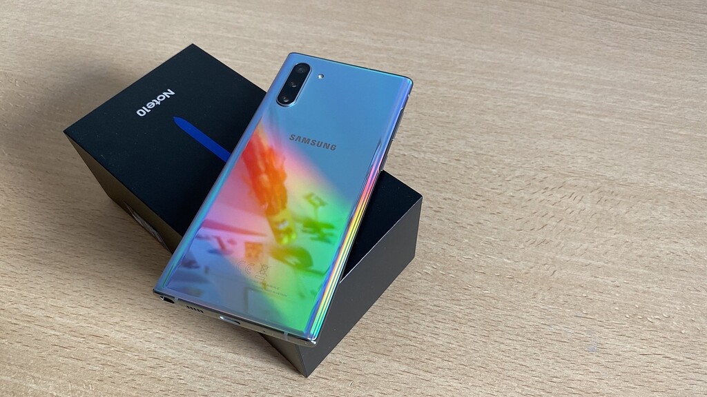 Los Samsung Galaxy Note 10 reciben la actualización con One UI 2.5 y mejoras de los Galaxy Note 20