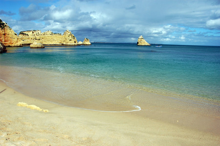 Praia De Dona Ana