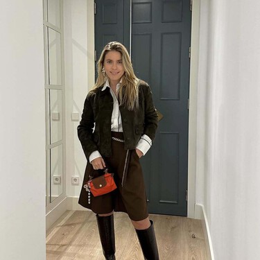 Carlota Cebrian, interiorista: "Poner luces solo en el techo hace que tu casa se vea más barata"