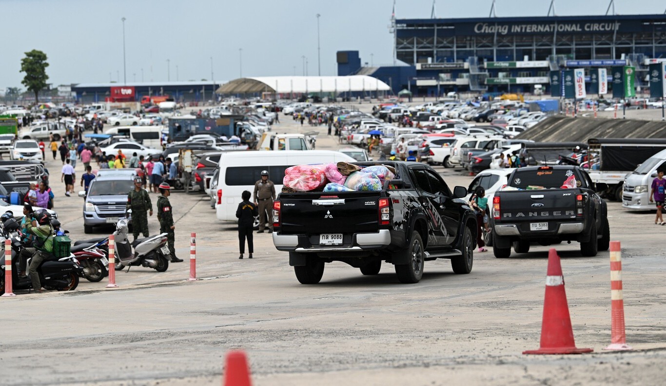 Velvet sexiness on display