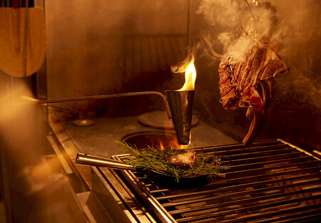 La Cocina De Bakea Pasa Siempre Por El Fuego Como Una Propuesta De Retorno A Los Origenes