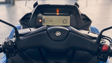 Yahama Tricity 2022 3