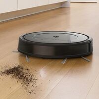MediaMarkt tiene el Roomba que barre y friega más barato que nunca: robot aspirador Combo 1138 por 277 euros