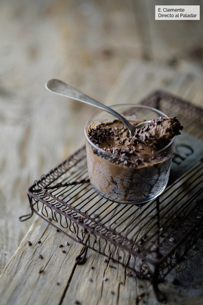 Mousse de chocolate y caramelo salado