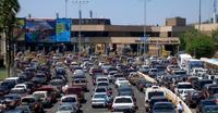 Secretaría de Hacienda detiene importación de autos usados en la frontera norte