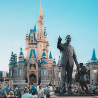 Disney creó un emporio multimillonario a base de sueños: sus hijos y nietos convirtieron su herencia en una pesadilla 