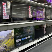 Liquidación de teles en MediaMarkt antes del Mundial 2026: más del 50% en modelos QLED, OLED, con Ambilight y más