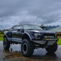 Casi blindada, con 482 CV y ¡diésel! La MegaRexx MegaRaptor es una descomunal Ford F-250 impensable en Europa 