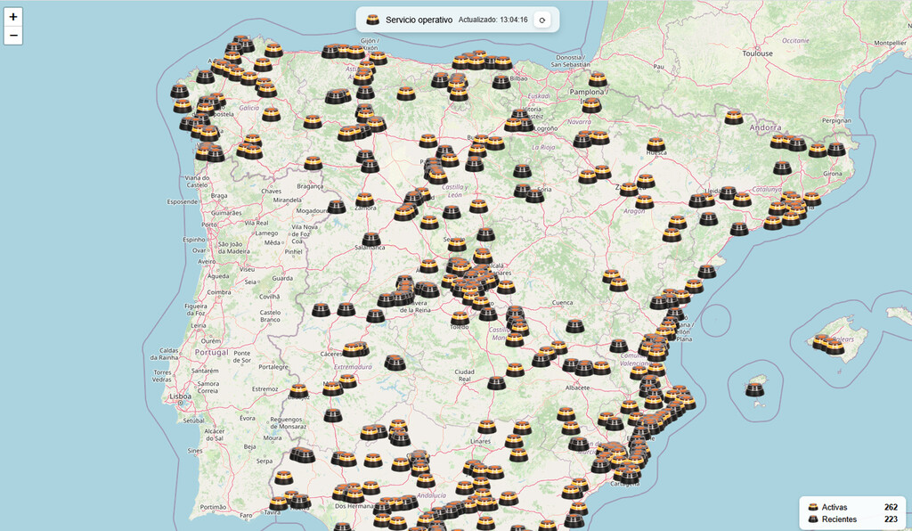 En este curioso mapa puedes ver en tiempo real todas las balizas V-16 activas en España