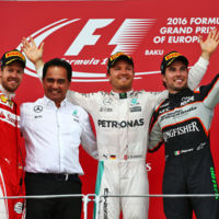 Nico Rosberg aumenta distancias en el mundial tras la victoria en el Gran Premio  de Europa en Azerbaiyán