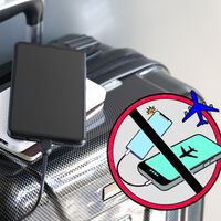 A Anac acaba de proibir o uso deste objeto a bordo de voos no Brasil e muda as regras na cabine 