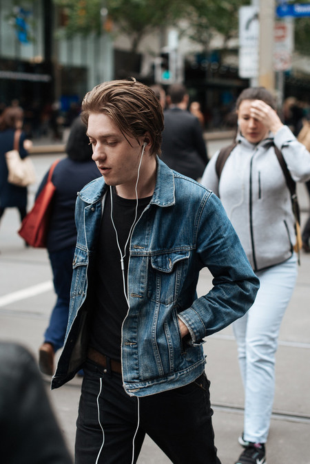 Así se lleva el denim esta temporada: looks para llevar los vaqueros sin cansarte de ellos