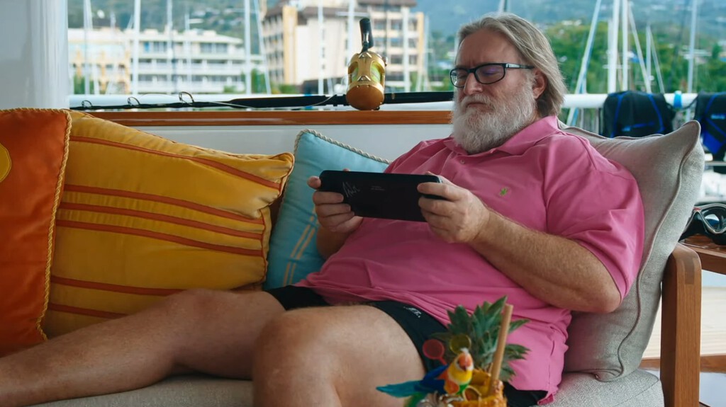 El CEO de Epic acusa a Gabe Newell de subir el precio de Steam Deck OLED para poder financiar sus megayates 