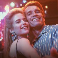 Arnold Schwarzenegger ganó la mayor millonada de su carrera por una peli que hizo gratis en un acuerdo histórico, Los gemelos golpean dos veces