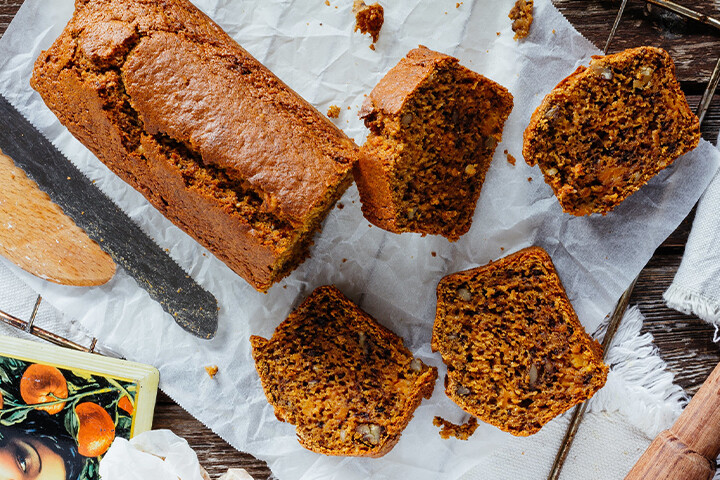 Panqué de zanahorias y nueces. Receta fácil de postre