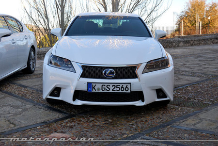 Lexus GS 300h