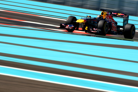Red Bull y Toro Rosso mantendrán Yas Marina para sus test de jóvenes pilotos
