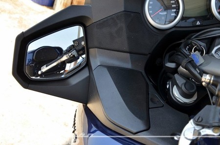 Triumph_Trophy_1200_SE