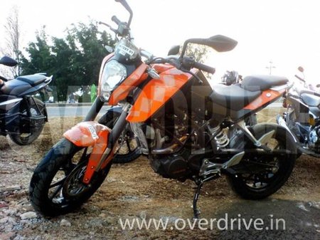 Foto espía de la KTM 200 Duke para el mercado indio