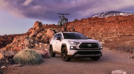 Así es el Toyota RAV4 TRD Off-Road, el más aventurero de la familia, pensado para pistas y caminos