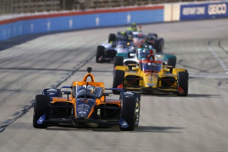 El buen rendimiento de McLaren da alas al sueño de Fernando Alonso de ganar las 500 millas de Indianápolis