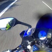 Cagada nivel: cazados por grabarse a más de 280 km/h, perder la cámara y que la encuentre la Guardia Civil