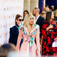 "Los aliento a ser amables unos con otros y buscar valentía en su comunidad", el mensaje anti-bullying de Lady Gaga