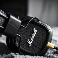 Los auriculares Bluetooth Marshall de batería casi infinita y sonido impecable que siempre arrasan en Amazon han vuelto y están de oferta