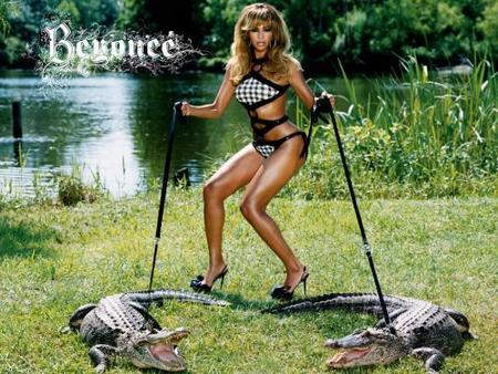 Beyoncé en una habitación, su equipaje en otra