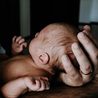 No solo la madre importa, también es necesario informar a los hombres de los riesgos de la edad avanzada