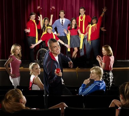 ¡Ya podemos escuchar 'Bad Romance' versionado por los actores de 'Glee'!