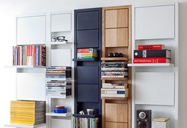 Estanterías con estantes plegables para espacios pequeños