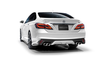 Toyota Crown Modellista