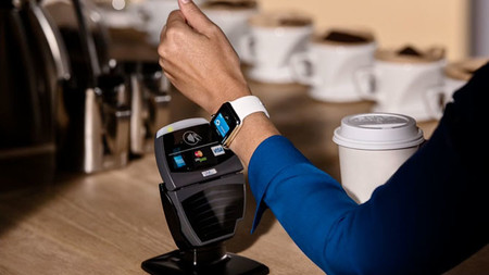 Bloomberg: Apple trabaja en introducir Apple Pay a más sistemas de transporte publico