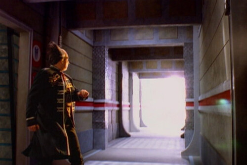 El perfecto adiós de una de las mejores series de ciencia ficción de la historia: la inolvidable Babylon 5 acabó con su creador apagando las luces