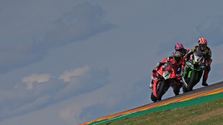 Jonathan Rea admite que estuvo a punto de fichar por Ducati y que Aprilia le hizo una oferta para ir a MotoGP