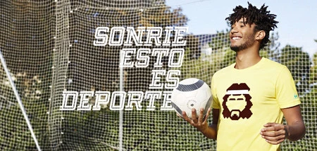 Las camisetas retro del Mundial son de Le Coq Sportif