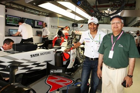 Narain Karthikeyan cerca de ser segundo piloto de HRT