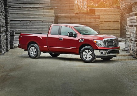 Nissan Titan King Cab 2017 1280 02