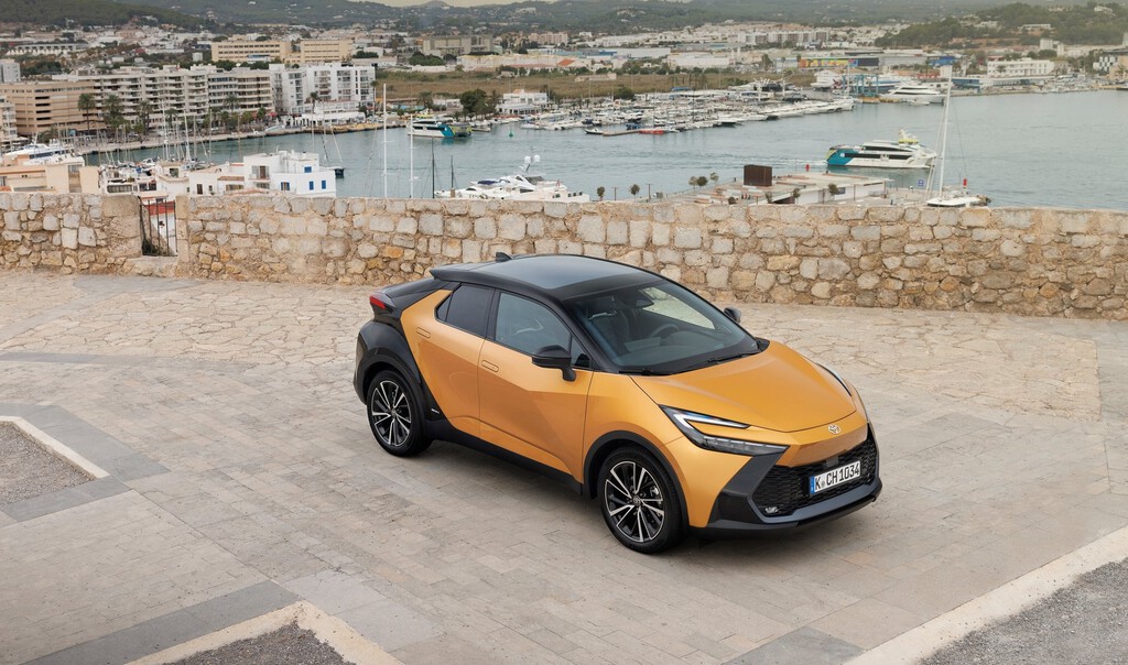 “No impulsaremos los coches eléctricos donde no hay demanda”: Toyota tiene claro qué España sigue siendo país de híbridos