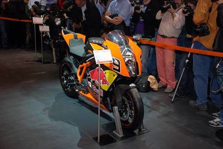 KTM 1190 RC8 R Red Bull Réplica
