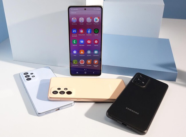 Samsung Galaxy A53 y A33