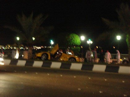 Ferrari Enzo accidentado en Abu Dhabi