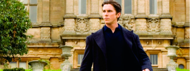 "Los techos se están cayendo". Abandonada tras la película de Nolan, la verdadera mansión de Batman puede acabar en ruinas