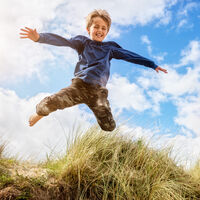 Sobreexcitación en niños: cómo ayudar a tu hijo a controlar la euforia y las emociones fuertes