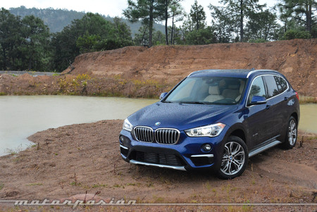 Nuevo BMW X1, lo probamos en el fin del mundo... y vivimos para contarlo