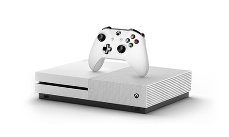 Para disfrutar en vacaciones, tienes estos packs con juego y mando extra de para la Xbox One S de 1 TB, por 299 euros en Mediamarkt