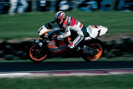 Mick Doohan a lomos de la Honda NSR500