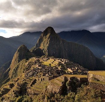 492px-80_-_machu_picchu_-_juin_2009_-_edit2.jpg