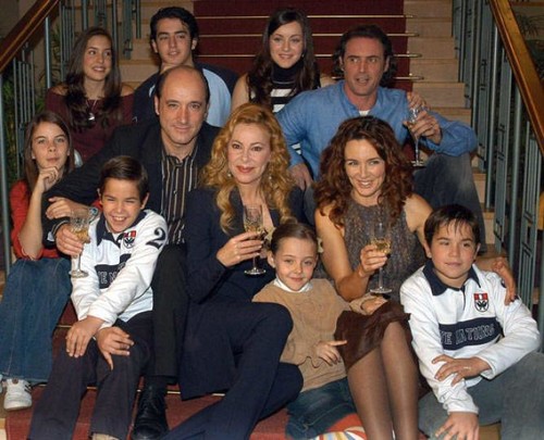 Así traumatizó la tele de los 90 a los millennials: desde 'Médico de Familia' a 'Ana y los 7'